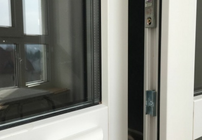 Ремонт двери на ул. Физкультурная, 7А