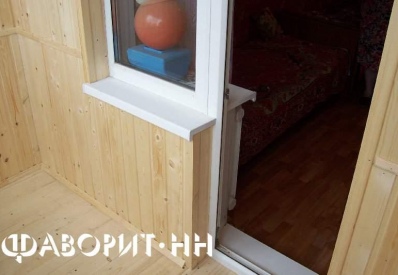 Внутренняя отделка балкона деревом