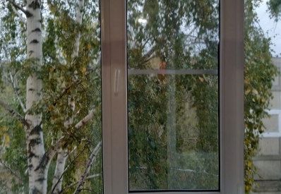 Остекление балкона с внутренней отделкой евровагонкой