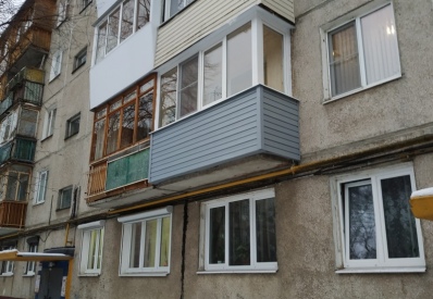 Наружная отделка балкона сайдингом