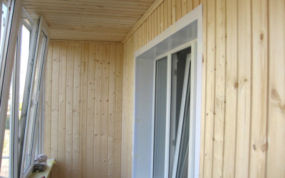 Балкон вагонкой - проспект Ильича, 22